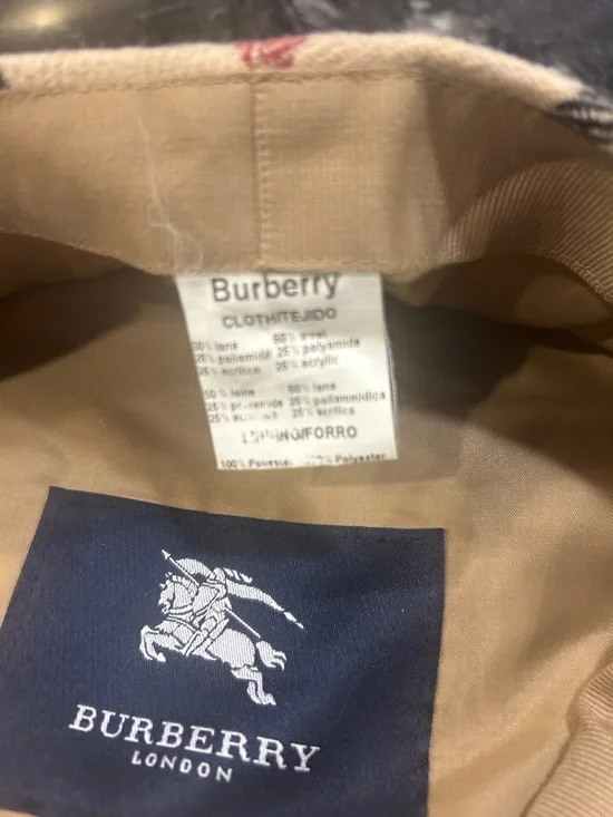 Burberry Beige Tartan Cap / hat with Black and Red Accents - Picture 3 of 3
